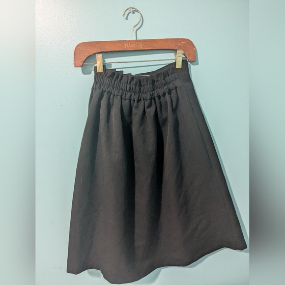 Black midi skirt with plaid and belt detail - Picture 2 of 4